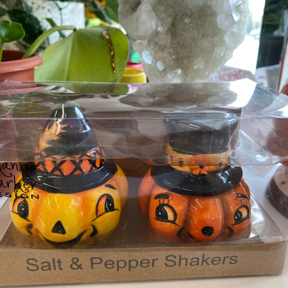 New Johanna parker salt pepper shakers